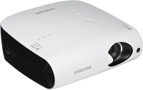 Замена поляризатора на проекторе Samsung в Екатеринбурге